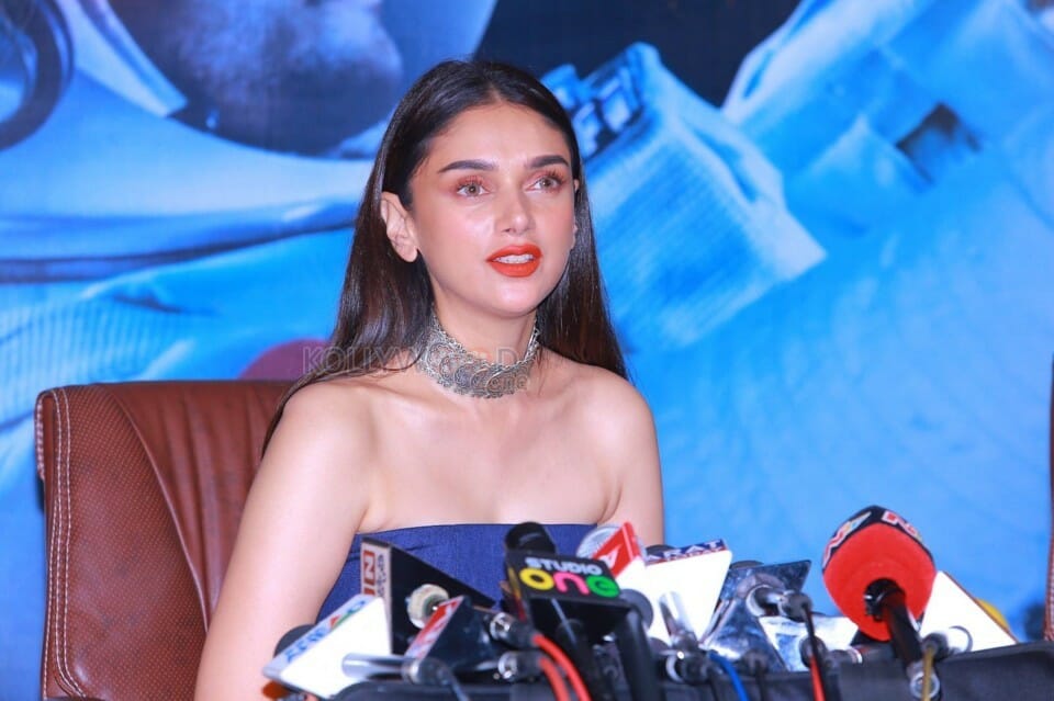 Actress Aditi Rao Hydari At Anthariksham Success Meet Photos