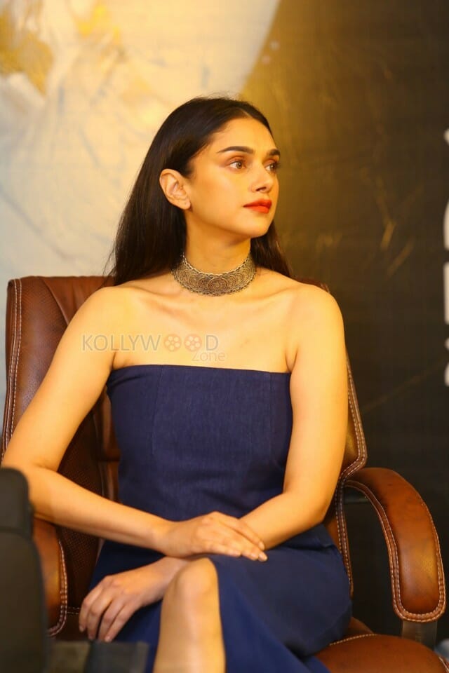 Actress Aditi Rao Hydari At Anthariksham Success Meet Photos