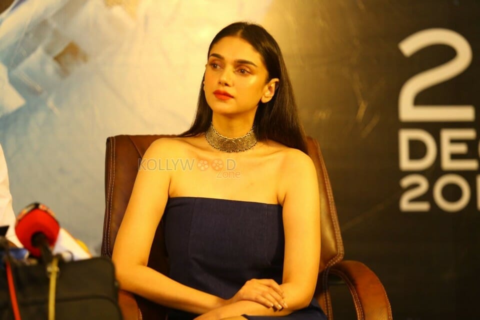 Actress Aditi Rao Hydari At Anthariksham Success Meet Photos