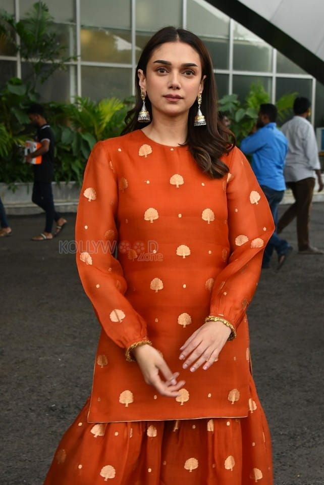 Actress Aditi Rao Hydari at Maha Samudram Movie Press Meet Pictures 20