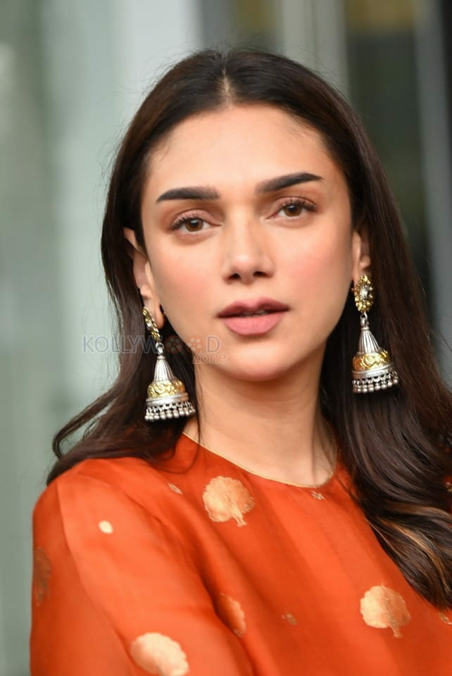 Actress Aditi Rao Hydari at Maha Samudram Movie Press Meet Pictures 37