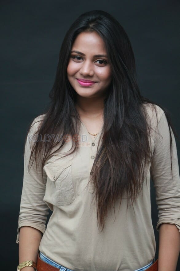 Actress Aishwarya Dutta Stills