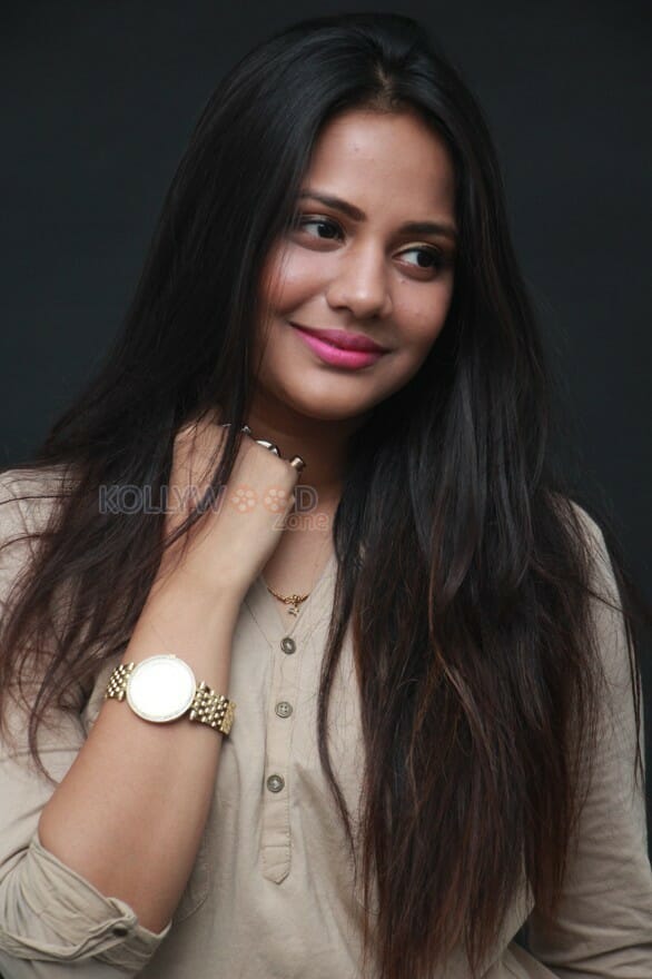 Actress Aishwarya Dutta Stills