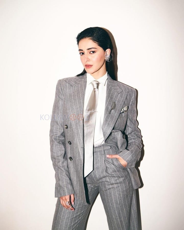 Actress Ananya Panday in a Grey Power Suit at the Indian Sports Honours Awards Pictures 05