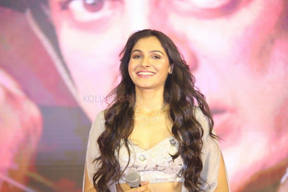 Actress Andrea Jeremiah At Vishwaroopam Audio Launch Photos