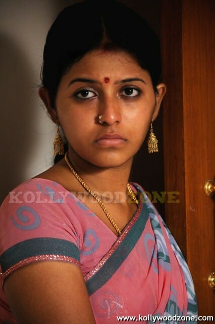 Actress Anjali In Karungali Movie