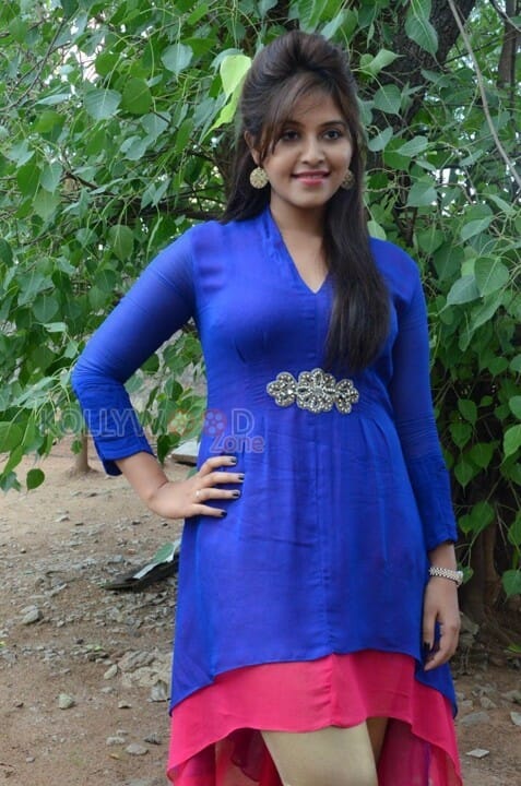 Actress Anjali Latest Photos