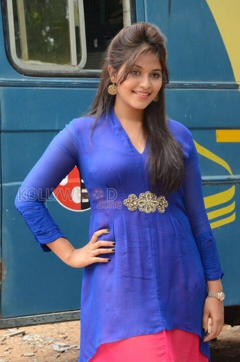 Actress Anjali Latest Photos