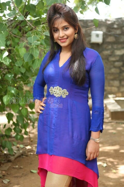 Actress Anjali Latest Photos