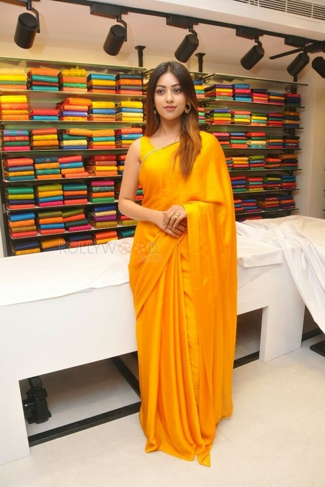 Actress Anu Emmanuel At Klm Fashion Mall Launch Photos