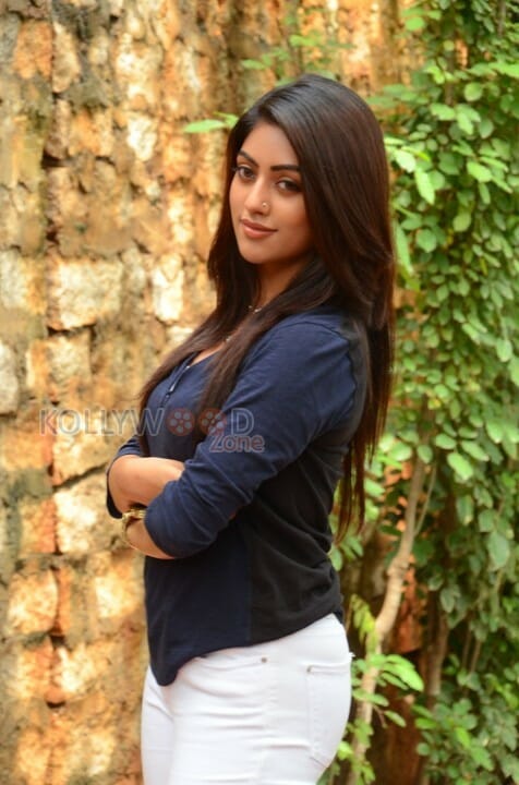 Actress Anu Emmanuel Sexy Photos