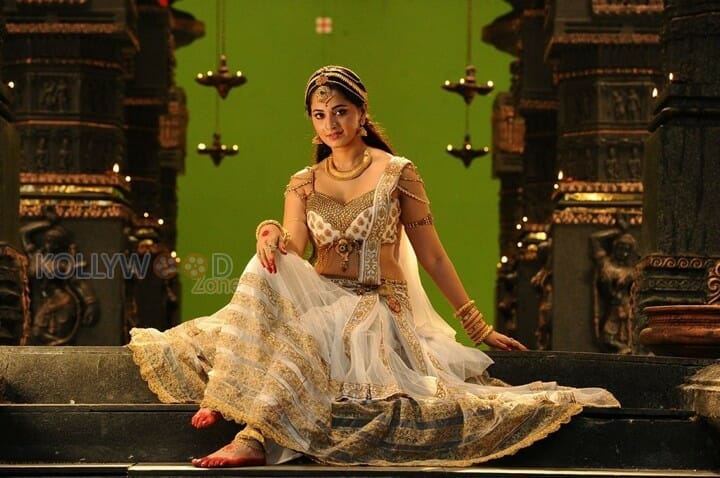 Actress Anushka Shetty In Rudhramadevi Movie Stills