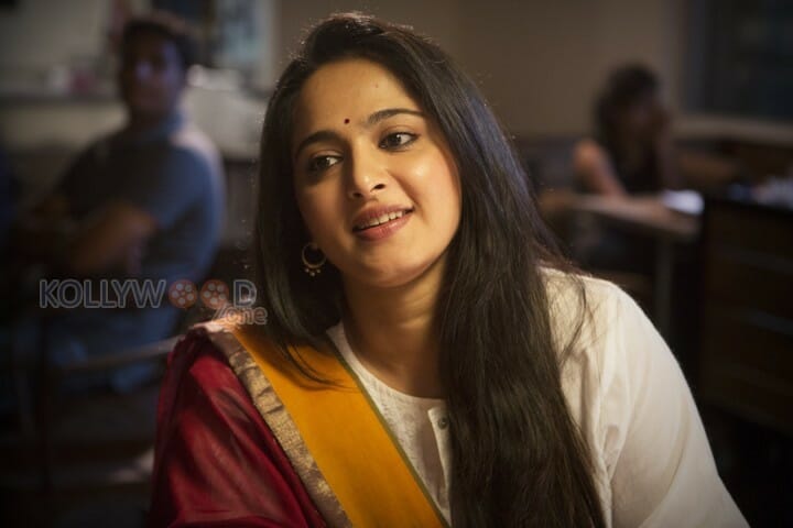 Actress Anushka Shetty In Yennai Arindhaal Movie Photos