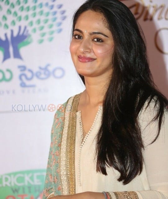 Actress Anushka Shetty Photoshoot Stills