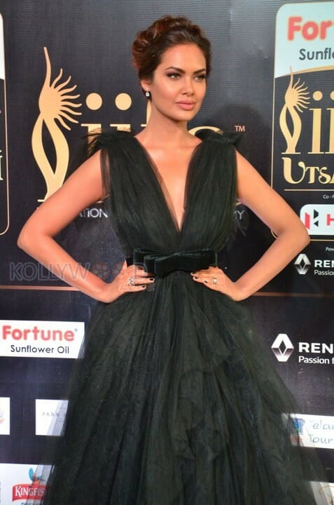 Actress Esha Gupta At Iifa Utsavam Pictures