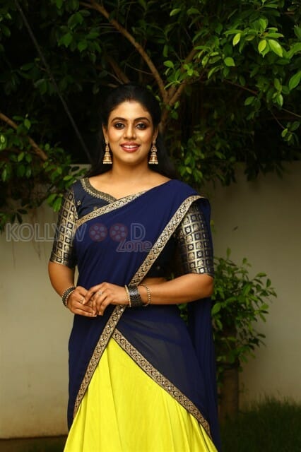 Actress Iniya At Yaanai Movie Poster Launch Photos