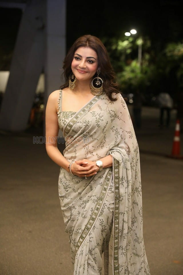 Actress Kajal Aggarwal at Mosagallu Movie Pre Release Event Photos