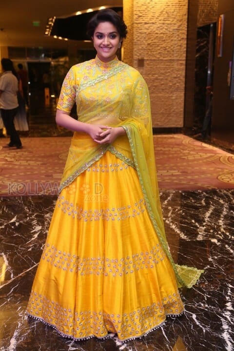 Actress Keerthi Suresh New Pictures