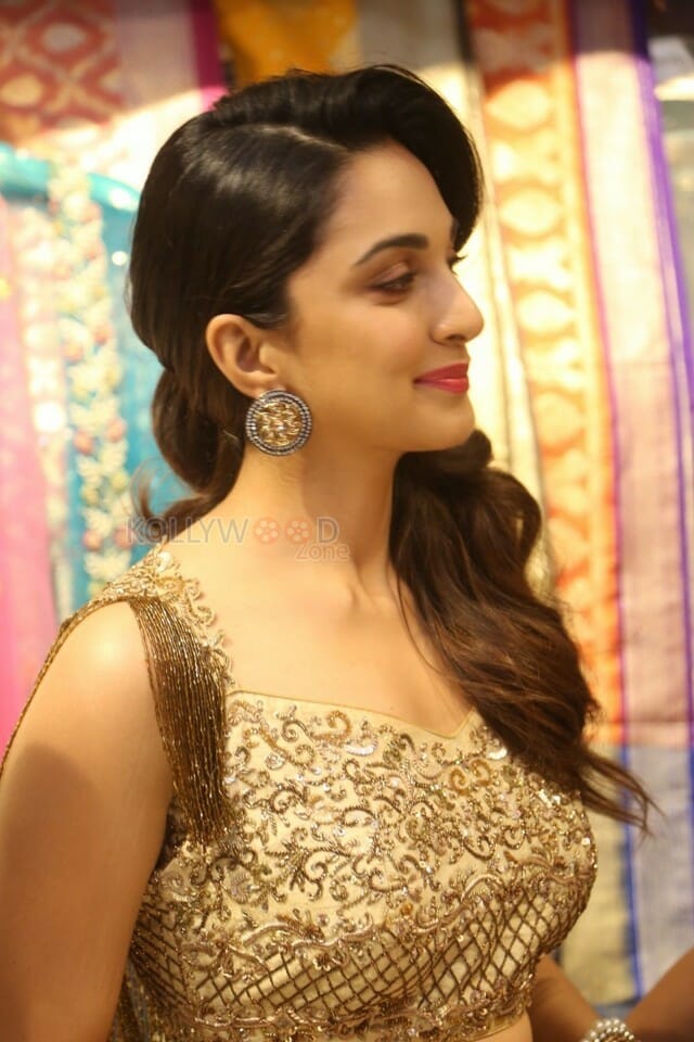 Actress Kiara Advani At Sirisha Reddy Flagship Store Launch Photos