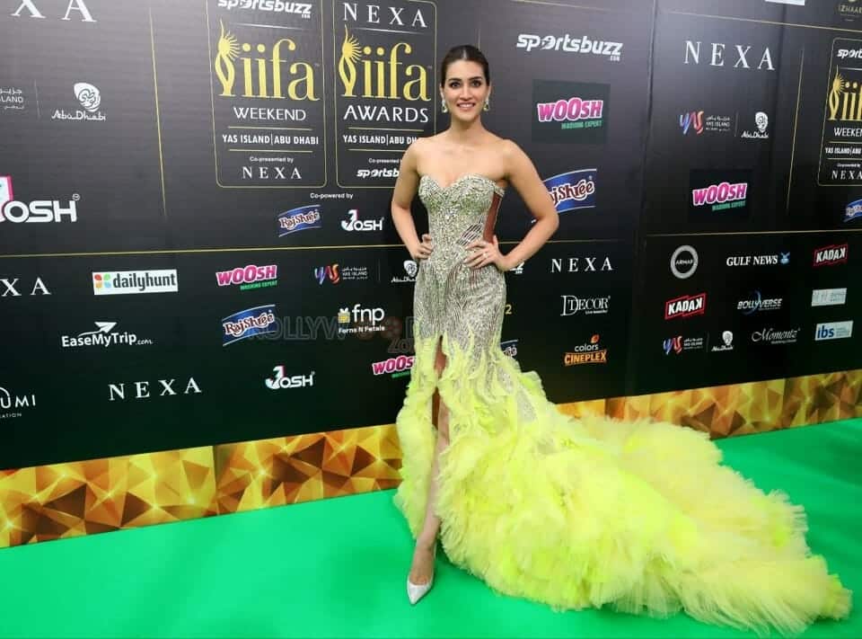 Actress Kriti Sanon at IIFA Weekend Photo 01