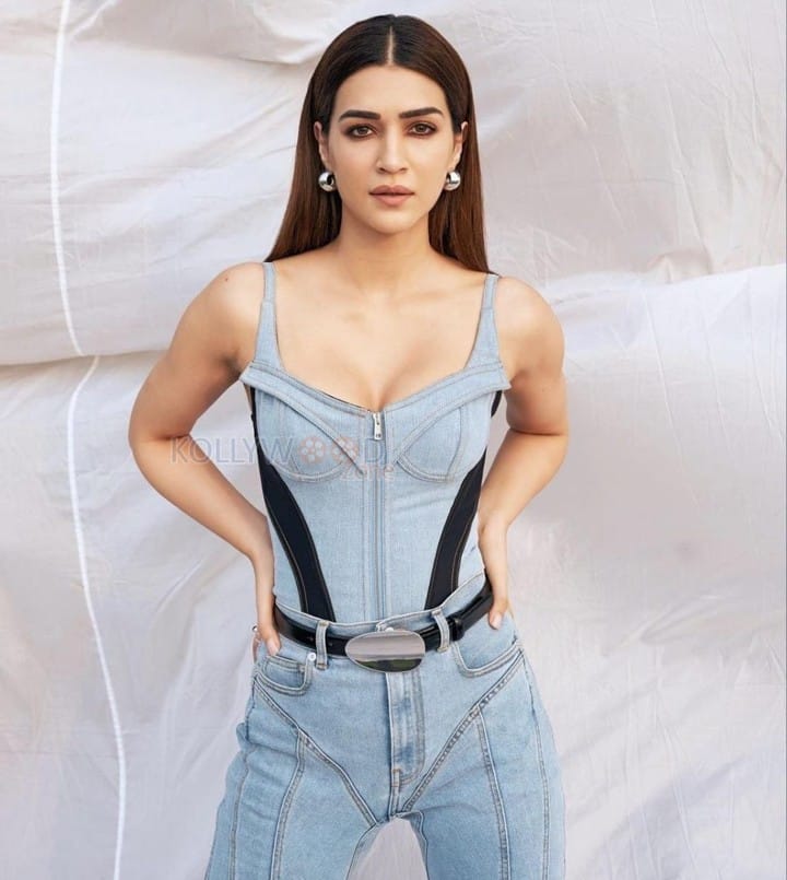 Actress Kriti Sanon in a Denim Zip Bodysuit Photos 01