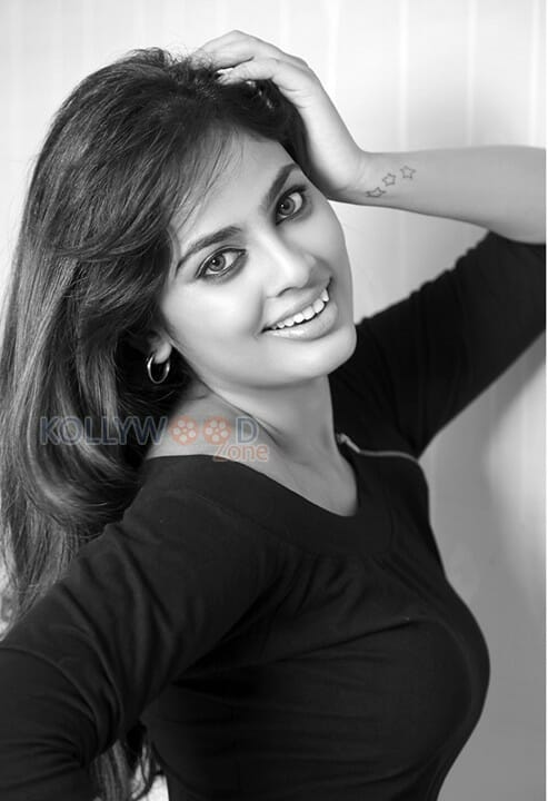 Actress Nandita Swetha Photos