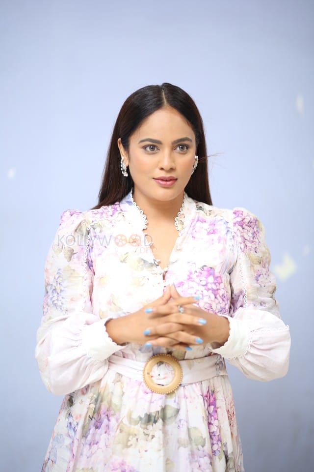 Actress Nandita Swetha at OMG Movie Pre Release Event Pictures 28