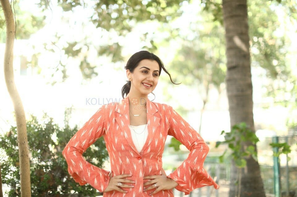 Actress Nikki Galrani Stills At Kee Movie Press Meet