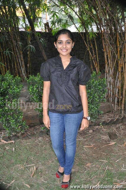 Actress Niveda Thomas Photos