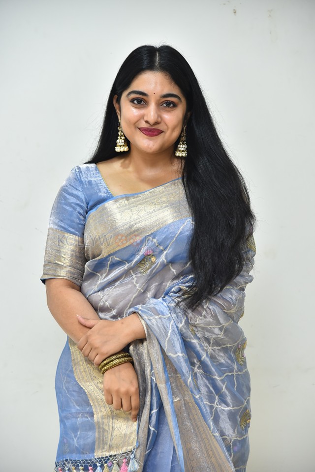 Actress Nivetha Thomas at 35 Chinna Katha Kadu Success Meet Pictures 08