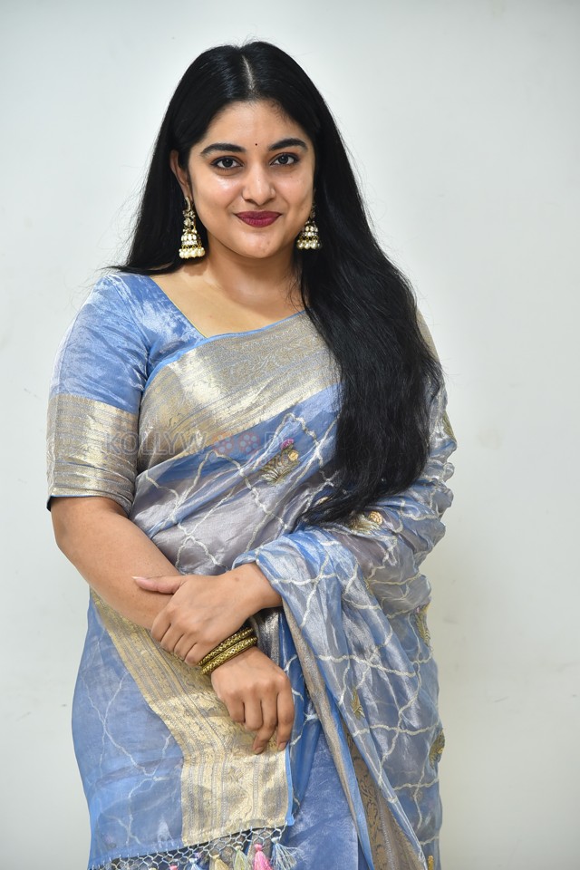 Actress Nivetha Thomas at 35 Chinna Katha Kadu Success Meet Pictures 15