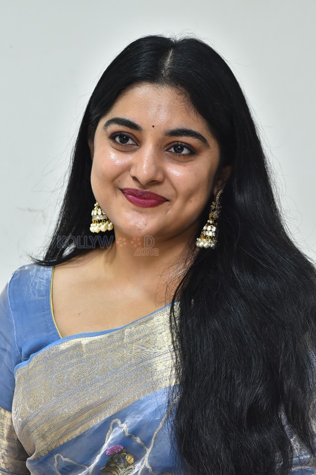 Actress Nivetha Thomas at 35 Chinna Katha Kadu Success Meet Pictures 16