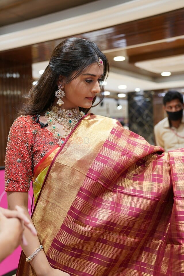 Actress Payal Rajput Showcases Collection At Brand Mandir Photos