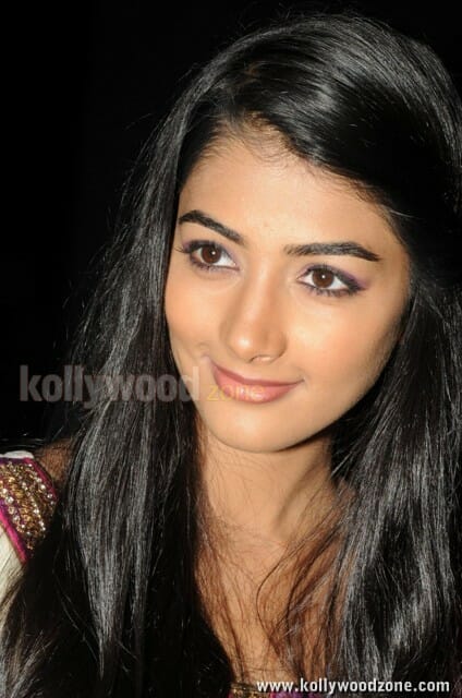 Actress Pooja Hegde Stills