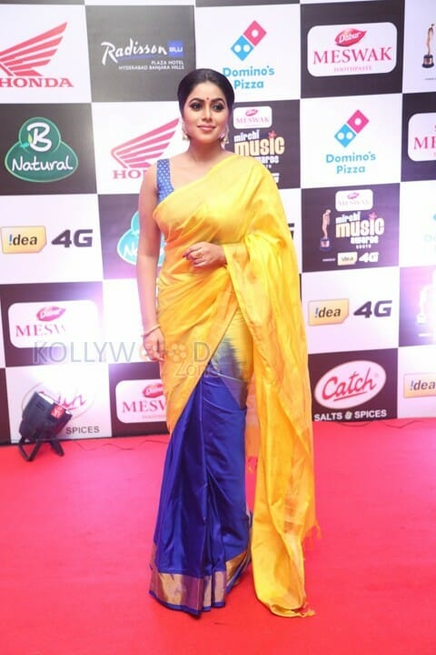 Actress Poorna At Mirchi Music Awards Photos