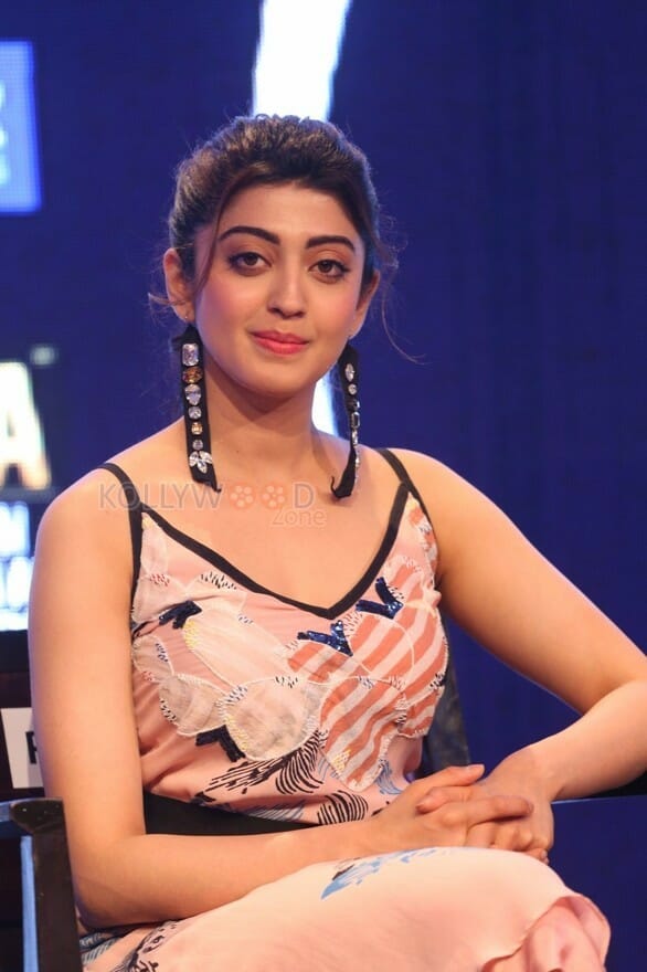 Actress Pranitha Subhash At Siima Short Film Awards Photos