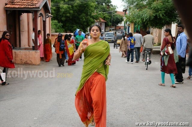 Actress Priyamani Sexy Photos