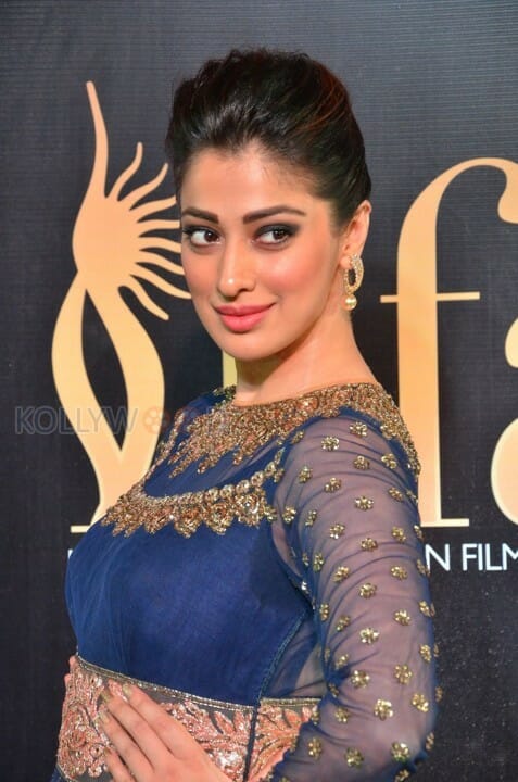 Actress Raai Laxmi At Iifa Utsavam Pictures