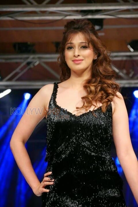 Actress Raai Laxmi Fashion Show Photos