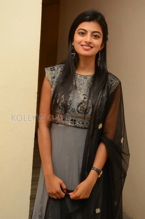 Actress Rakshitha Anandhi Photos