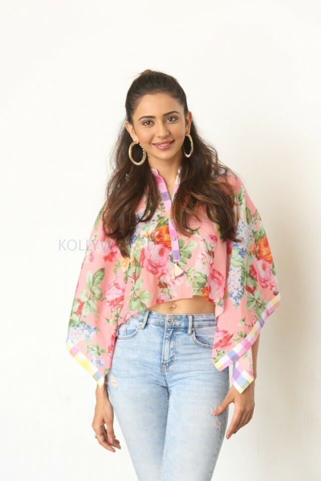 Actress Rakul Preet Singh Glam Pictures