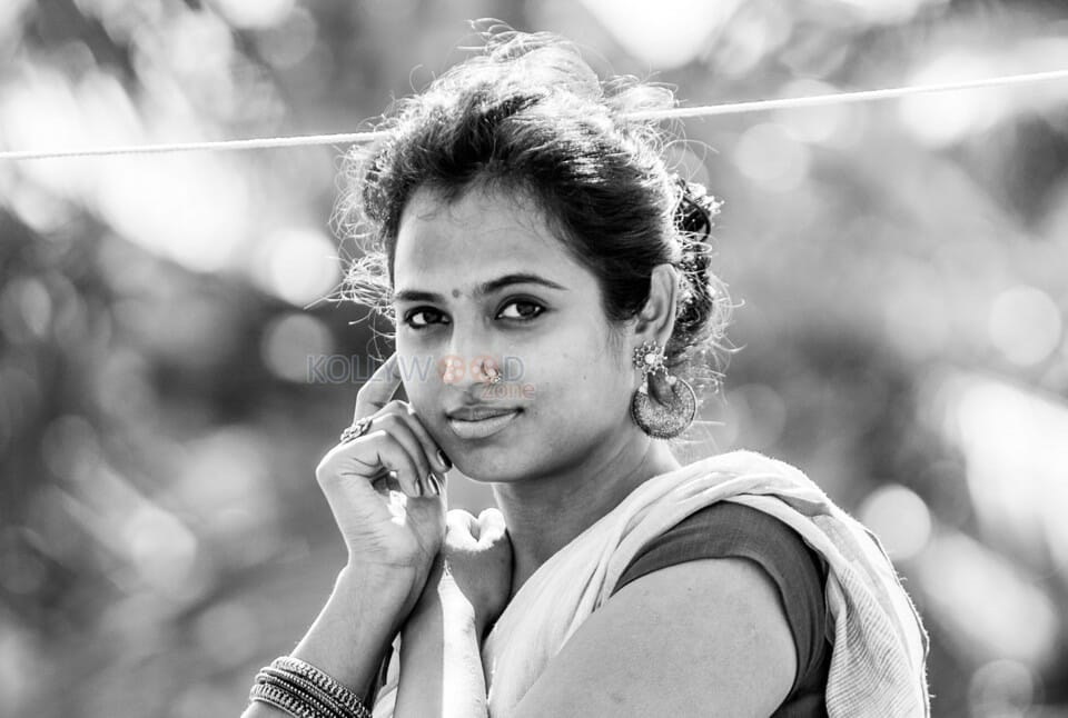 Actress Ramya Pandian Latest Photoshoot Photos