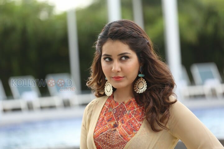 Actress Rashi Khanna New Pictures