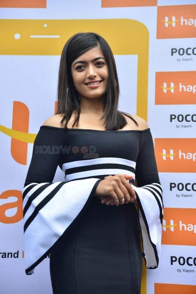 Actress Rashmika Mandanna At Happi Mobiles Th Store Launch At Banjara Hills Hyderabad Photos