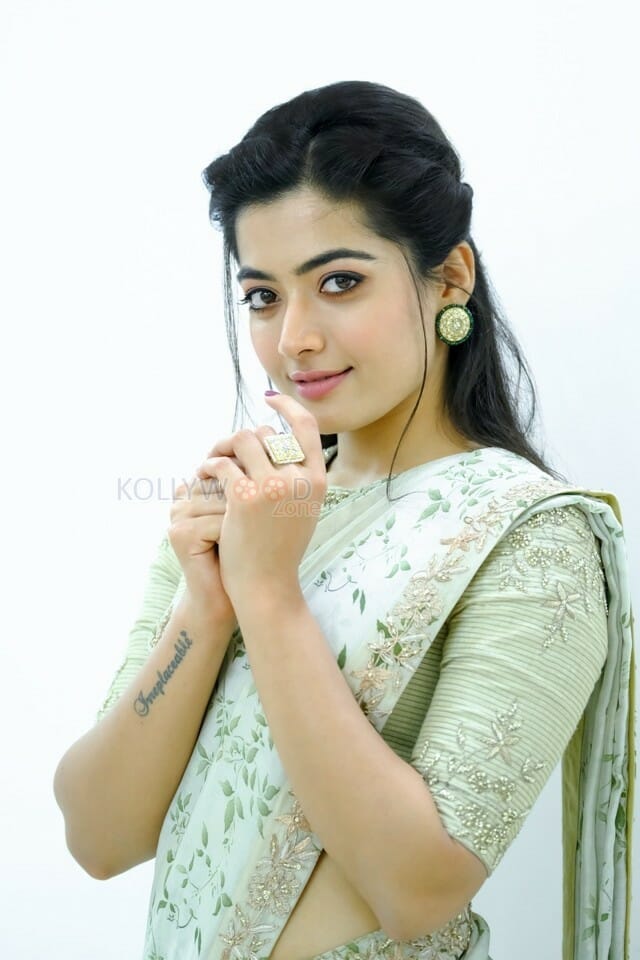 Actress Rashmika Mandanna Pretty Saree Photos