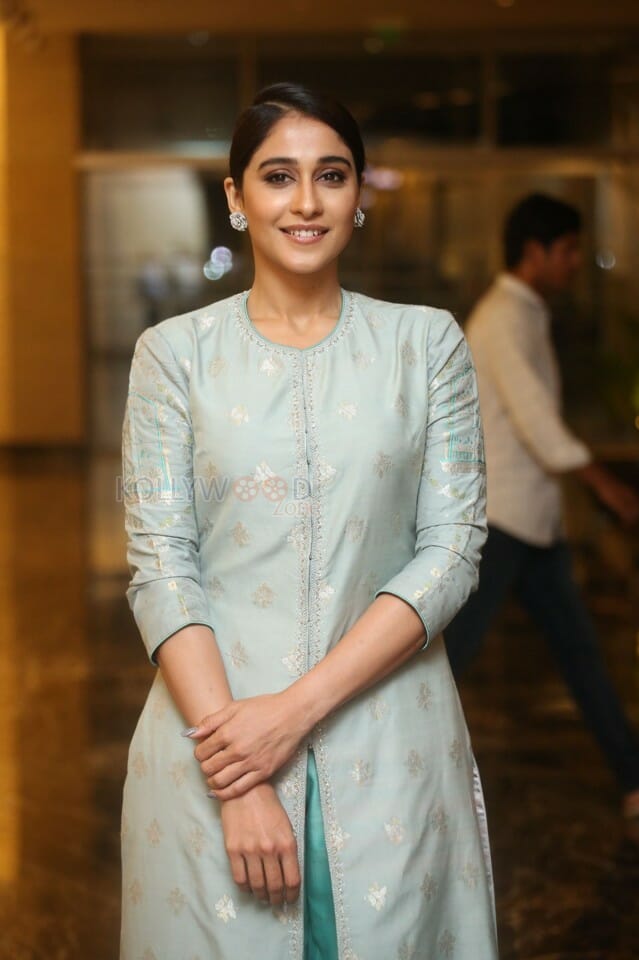 Actress Regina Cassandra At Telugu Cine Rathasarathula Rajotsvam Curtain Raiser Photos