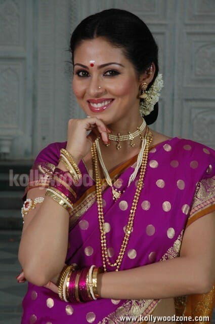 Actress Sada Pics