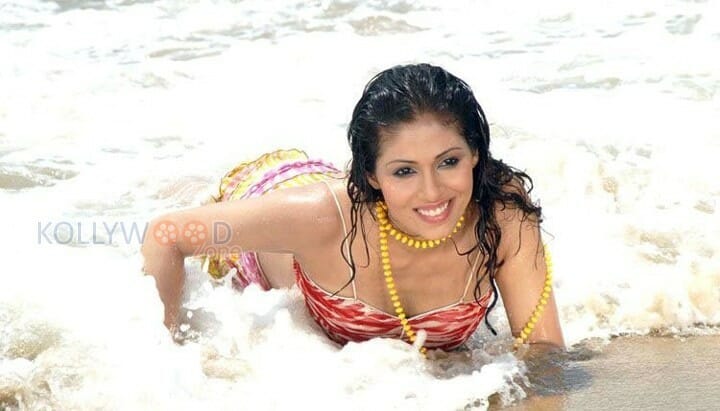 Actress Sada Sexy Spicy Pictures