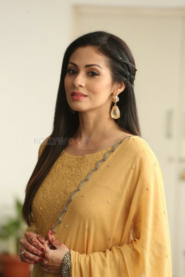 Actress Sadha At Kitty Party First Look Launch Photos