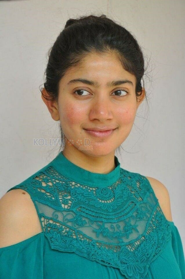 Actress Sai Pallavi Interview Photos